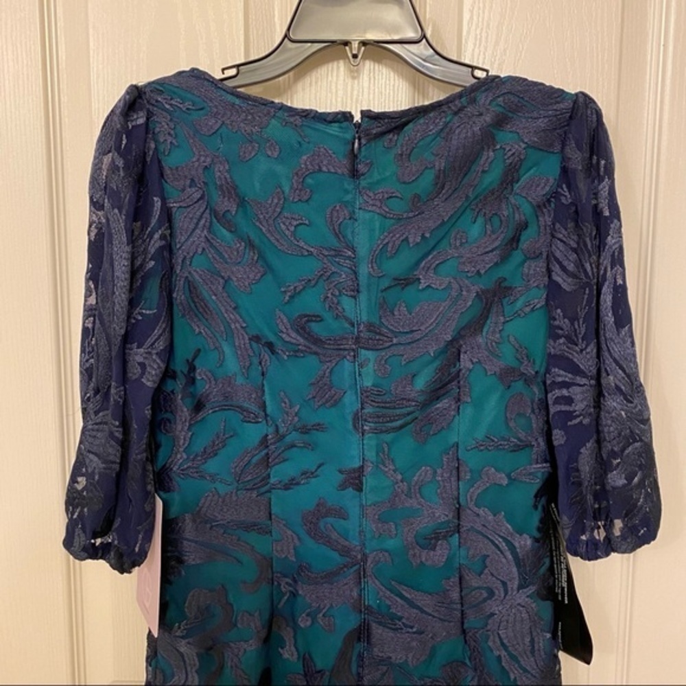 JS Collections Embroidered Sheath Dress in Navy Blue/Kelly Green - Picture 9 of 14